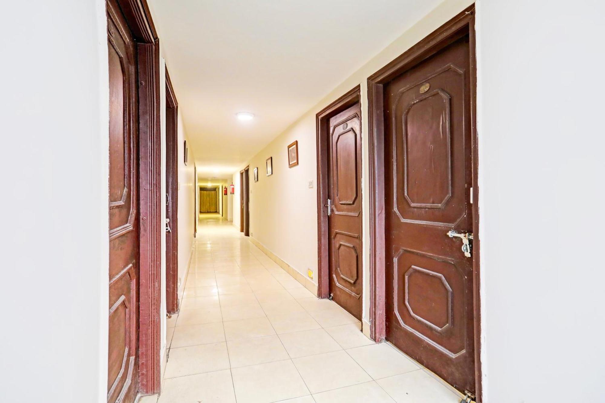 Super Hotel O Jaistambh Chowk Formerly Guru Kirpa Rāipur Екстериор снимка